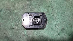 Резистор отопителя МКПП G8 TOYOTA Hilux 87138-0K350