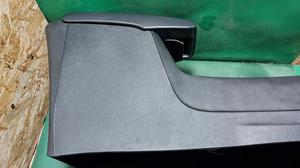 Консоль салона центральная МКПП G8 TOYOTA Hilux 58810-KK130-C0