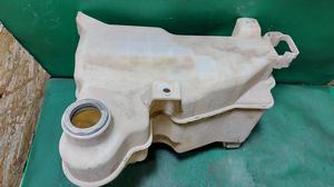 Бачок омывателя G8 TOYOTA Hilux 85315-71040