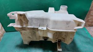 Бачок омывателя G8 TOYOTA Hilux 85315-71040