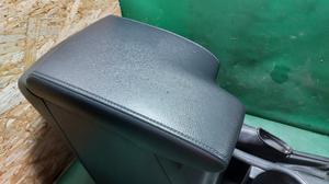 Консоль салона центральная МКПП G8 TOYOTA Hilux 58810-KK130-C0