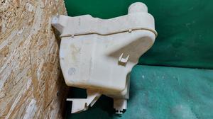Бачок омывателя G8 TOYOTA Hilux 85315-71040