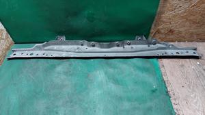 Опора радиатора ДВС верхняя G8 TOYOTA Hilux 53205-KK020