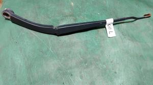 Поводок стеклоочистителя левый L G8 TOYOTA Hilux 85221-0K150