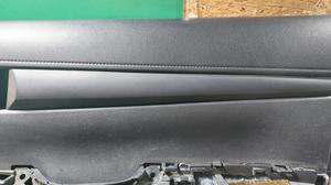 Обшивка двери передняя правая R G8 TOYOTA Hilux 67610-0KA90-C0