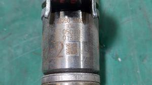 Форсунка топливная LEXUS RX300 LEXUS RX300 23209-36030