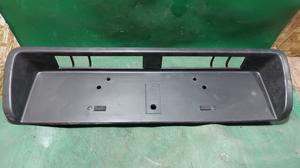 Накладка бампера под номерной знак G7 TOYOTA Hilux 52179-0K010