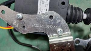 Замок двери передней правой R Нива Тревел LADA Нива Тревел 2123-6105012-11