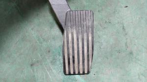 Педаль газа Нива Тревел LADA Нива Тревел 8450001981