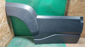 Молдинг двери задний правый R Нива Тревел LADA Нива Тревел 21230-8212150-80