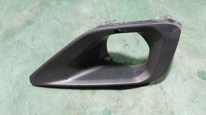 Оправа противотуманной фары правая R Нива Тревел LADA Нива Тревел 21230-2803104-80-0