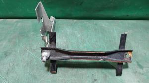 Кронштейн аккумулятора Нива Тревел LADA Нива Тревел None