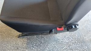 Сиденье переднее правое R Нива Тревел LADA Нива Тревел 21232-6814020-51