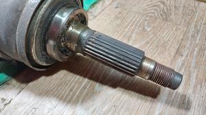 Вал приводной передний правый R Нива Тревел LADA Нива Тревел None