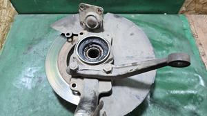 Кулак поворотный в сборе левый L Нива Тревел LADA Нива Тревел None