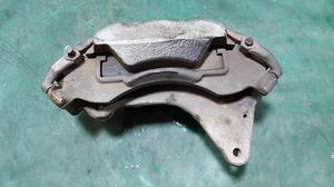 Суппорт передний правый R Нива Тревел LADA Нива Тревел 21214-3501012-10