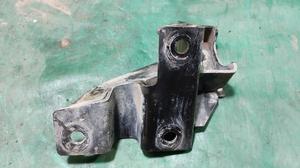 Кронштейн опоры двигателя передний правый R Нива Тревел LADA Нива Тревел 21230-1001053-00