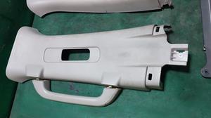 Комплект ручек средних стоек L200/5 MITSUBISHI L200 None