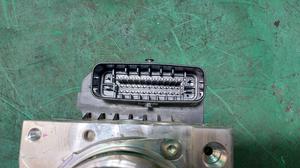Блок ABS L200/5 MITSUBISHI L200 4670B515
