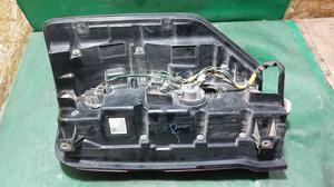 Фонарь задний левый L L200/5 MITSUBISHI L200 8330B211