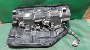 Фонарь задний правый R L200/5 MITSUBISHI L200 8330B210