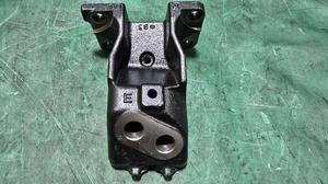 Кронштейн опоры двигателя 1GD-FTV правый R TLC Prado250 TOYOTA Land Cruiser Prado 250 12311-35060