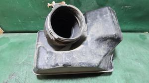 Резонатор воздушного фильтра CAMRY V40 TOYOTA Camry 17881-31140