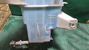 Бачок омывателя CAMRY V40 TOYOTA Camry 85355-33090