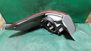 Фонарь задний наружный правый R CAMRY V40 TOYOTA Camry 81561-33480