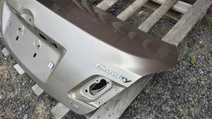 Крышка багажника CAMRY V40 TOYOTA Camry 64401-33400