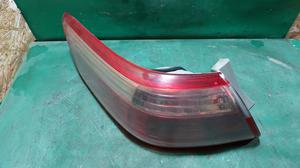 Фонарь задний наружный левый L CAMRY V40 TOYOTA Camry 81561-33480
