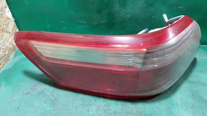 Фонарь задний наружный левый L CAMRY V40 TOYOTA Camry 81561-33480