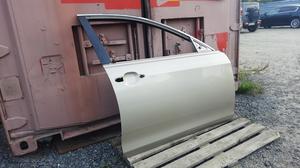 Дверь передняя правая R Camry V40 TOYOTA Camry 67001-33160