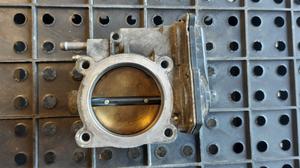 Заслонка дроссельна Camry V40 TOYOTA Camry 22030-31030