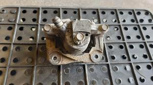 Суппорт задний правый R Camry V40 TOYOTA Camry 47830-33210