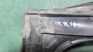 Уплотнитель стекла внутренний задний правый R TOYOTA Camry 68142-33090