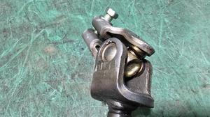Вал рулевой колонки TOYOTA Camry 45220-33190