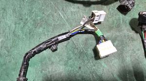Проводка двери передней правой R L200/4 MITSUBISHI L200 8512A214