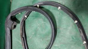 Уплотнитель двери задней правой R TOYOTA Camry 67871-33080