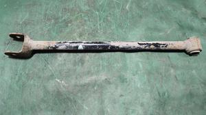 Рычаг подвески задний (поперечный) TOYOTA Camry 48710-33100