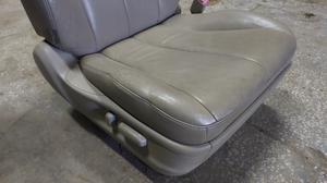 Сиденье переднее правое R TOYOTA Camry 71100-33C10