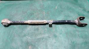 Рычаг подвески задний (поперечный регулируемый) правый R TOYOTA Camry 48730-33150