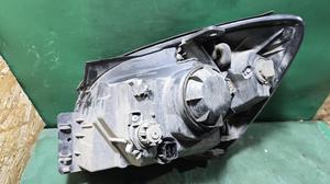 Фара передняя правая R KIA Sportage 921021F521