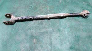 Рычаг подвески задний (поперечный регулируемый) левый L TOYOTA Camry 48740-33100