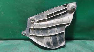 Защита двигателя (пыльник) правая R TOYOTA Camry 53736-33040