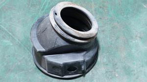Накладка топливной горловины TOYOTA Camry 77291-33060
