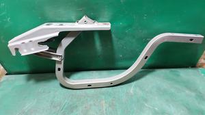 Петля крышки багажника TOYOTA Camry 64510-33060