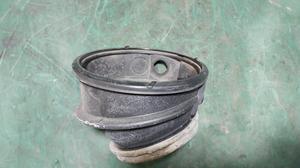 Накладка топливной горловины TOYOTA Camry 77291-33060