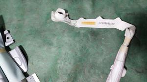 Подушка (шторка) безопасности потолочная правая R TOYOTA Camry 62170-33032