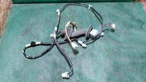 Проводка двери задней левой L TOYOTA Camry 82154-33180